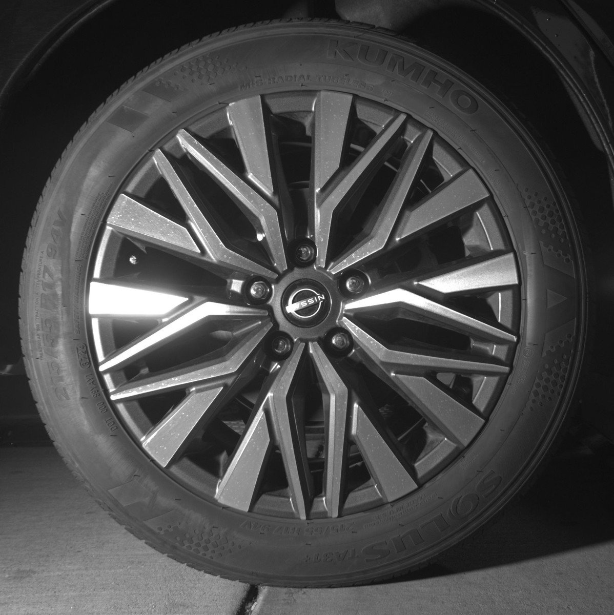 Used 2025 Nissan Altima 2.5 SV image 15