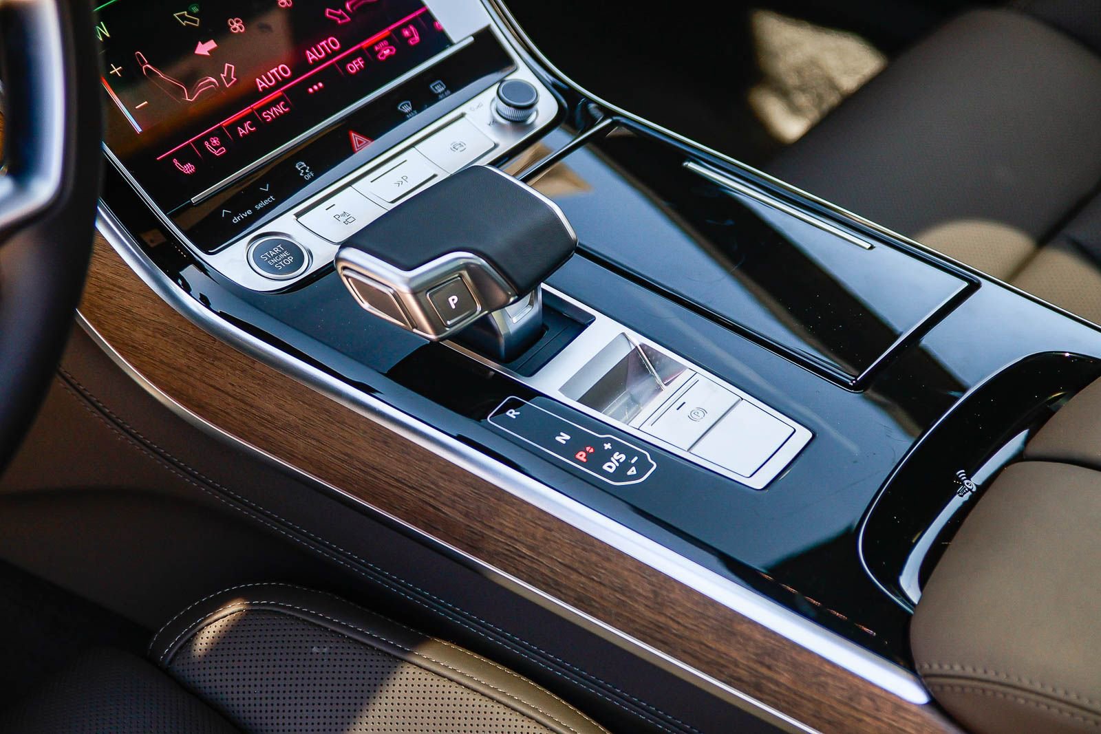 New 2026 Audi A8 L 3.0T AWD/4WD image 20
