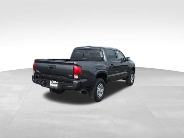 Used 2023 Toyota Tacoma SR image 11