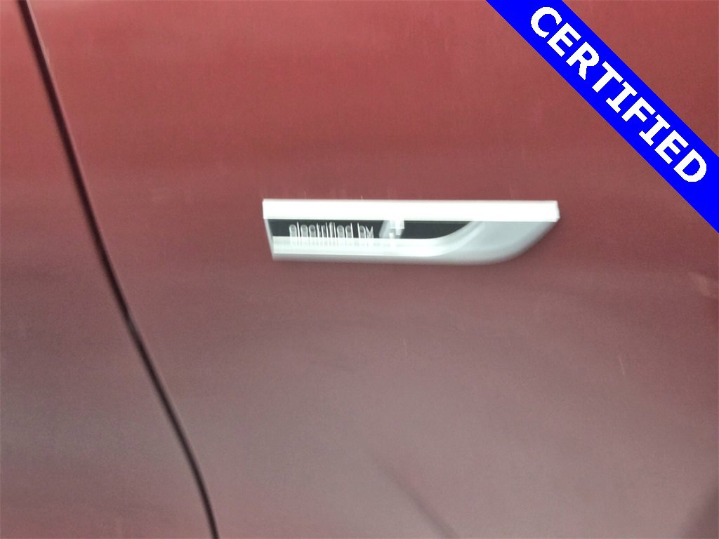 Used 2022 BMW 330e w/ Premium Package image 11