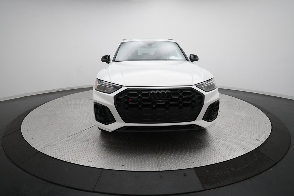Used 2023 Audi SQ5 Premium Plus w/ Premium Plus Package image 11