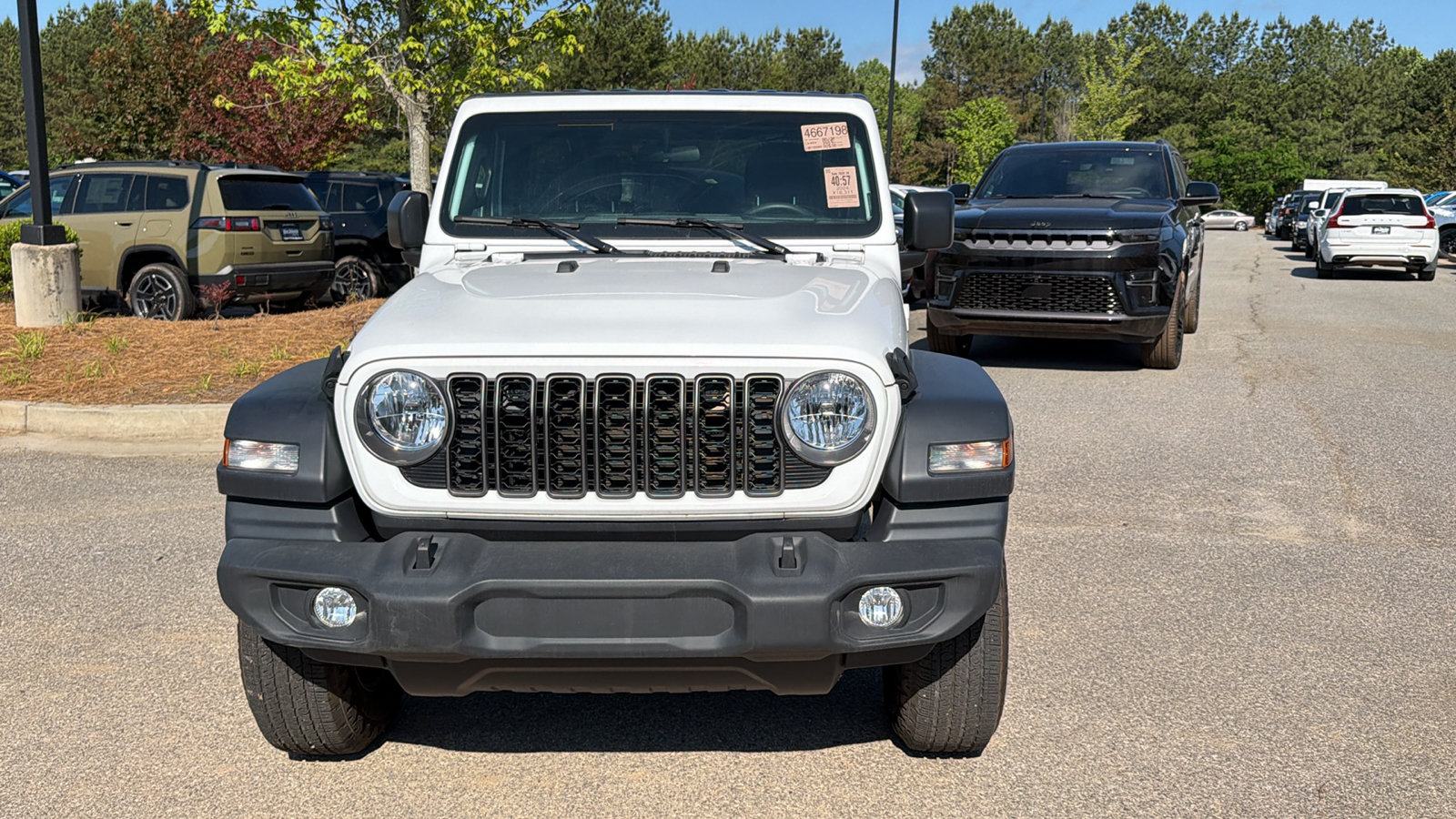 Used 2024 Jeep Wrangler Unlimited Sport AWD/4WD image 3