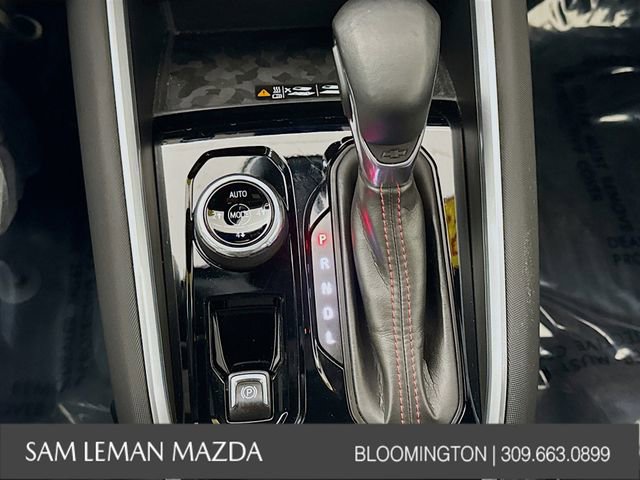 Used 2023 Chevrolet Colorado Z71 w/ Z71 Convenience Package 2 image 16