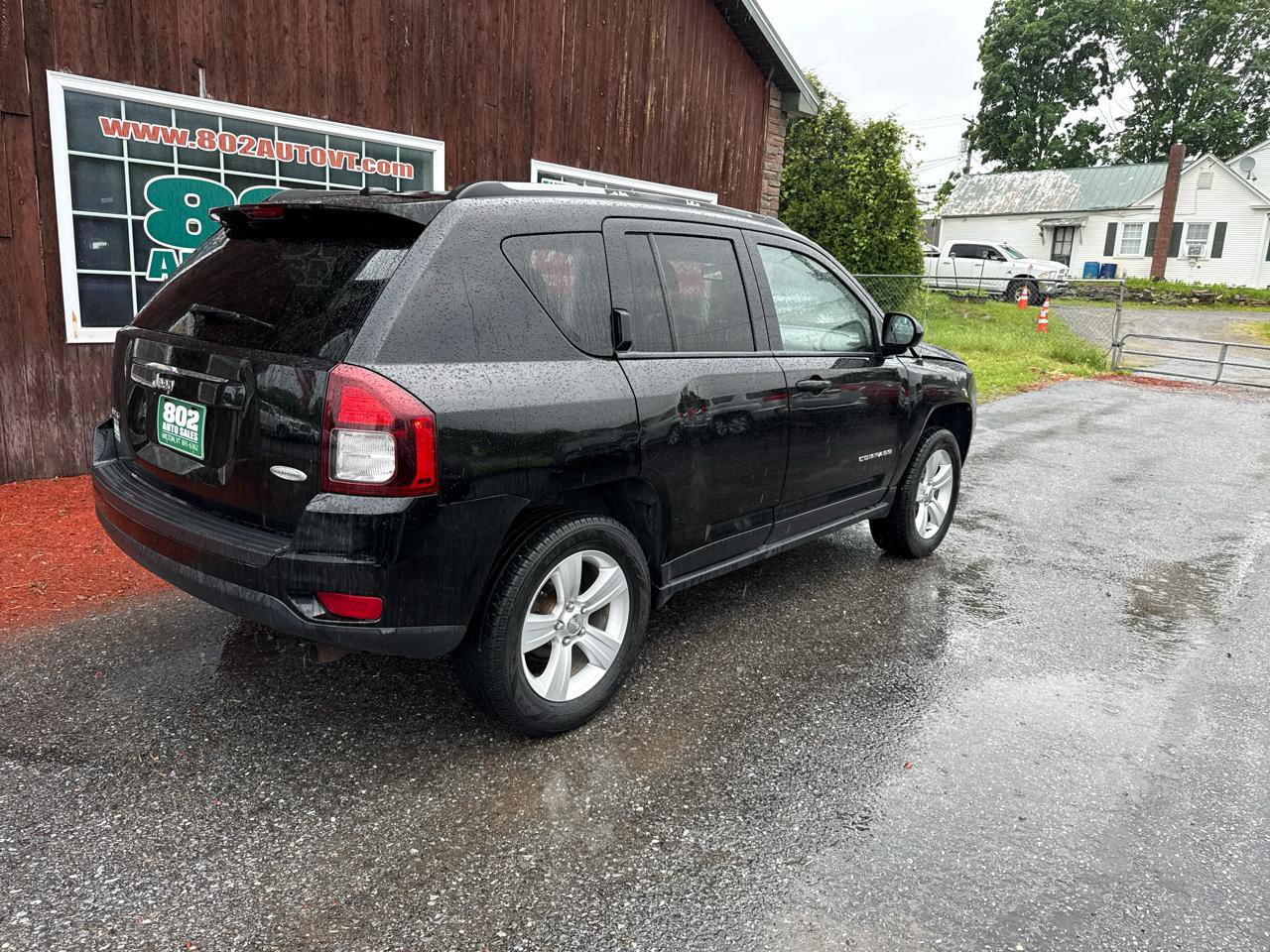Used 2015 Jeep Compass Latitude AWD/4WD image 8
