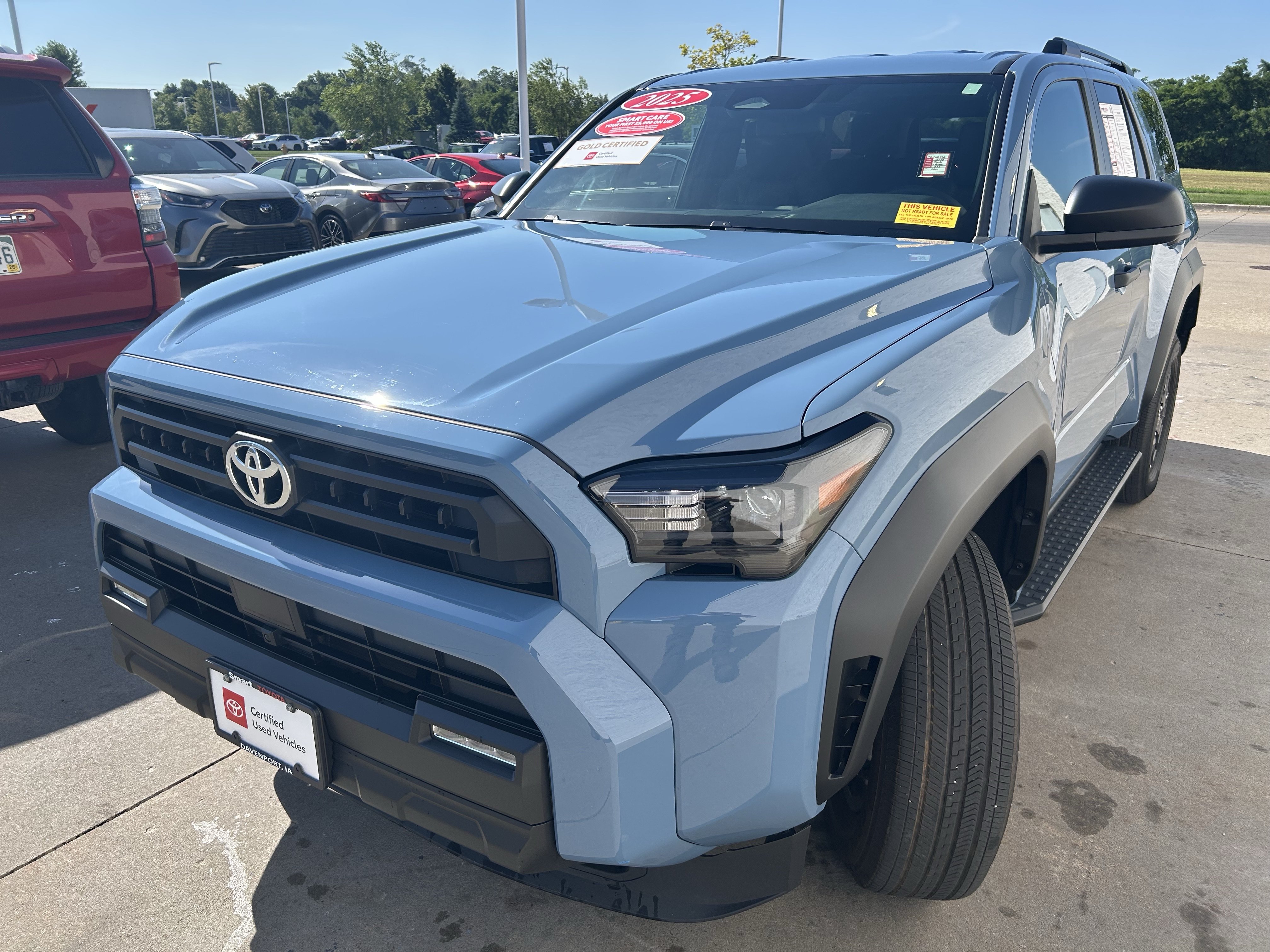 Certified 2025 Toyota 4Runner SR5 AWD/4WD image 3