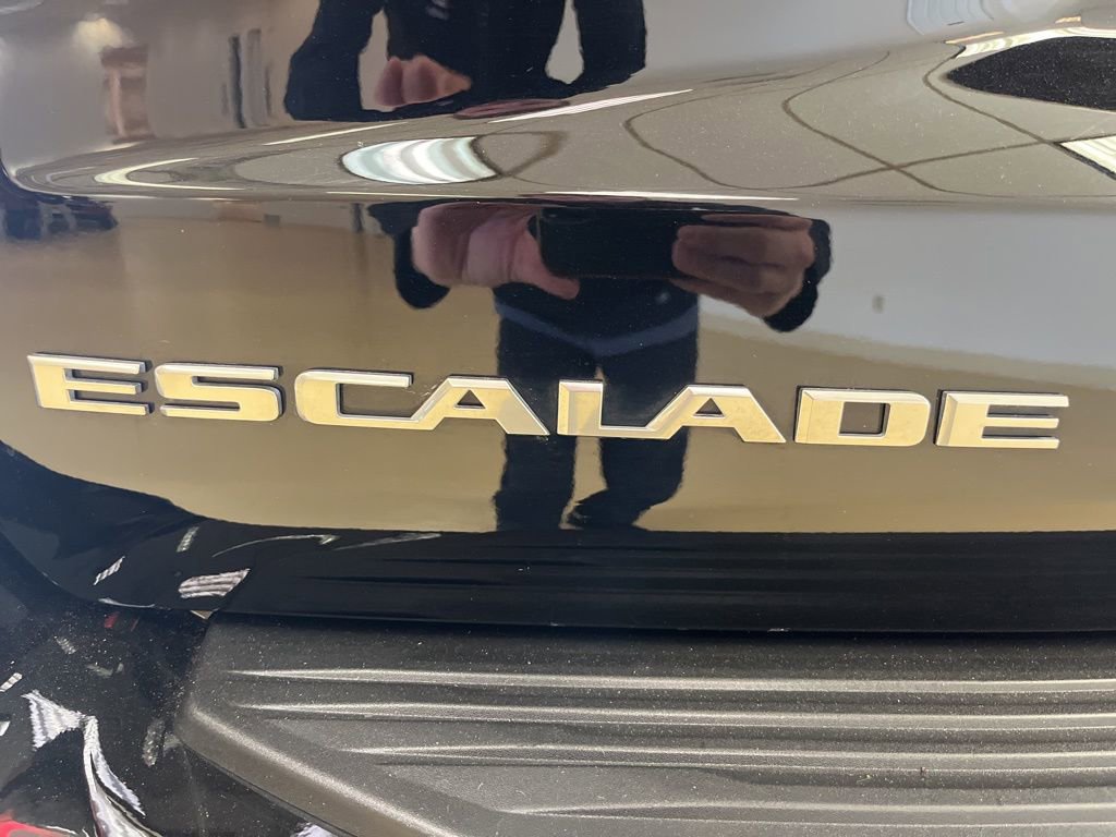 Certified 2025 Cadillac Escalade ESV Premium Luxury Platinum AWD/4WD image 26