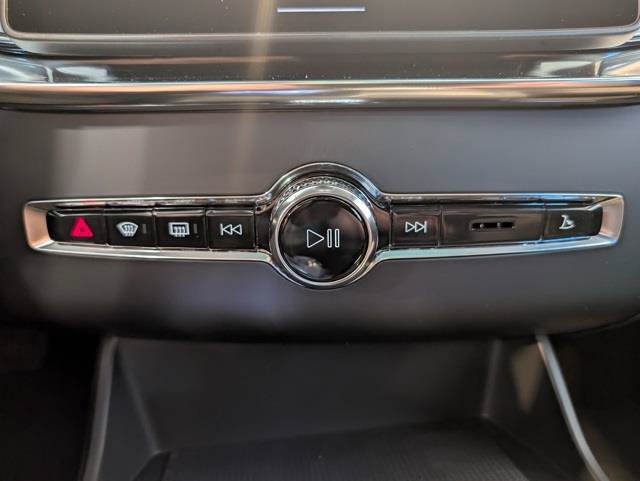 New 2026 Volvo XC90 B6 Ultra w/ Protection Package AWD/4WD image 21