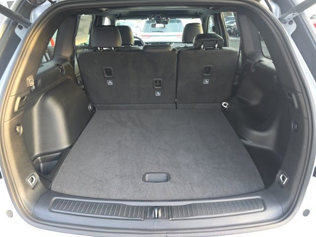 New 2025 Jeep Grand Cherokee Altitude w/ Trailer Tow Package image 28