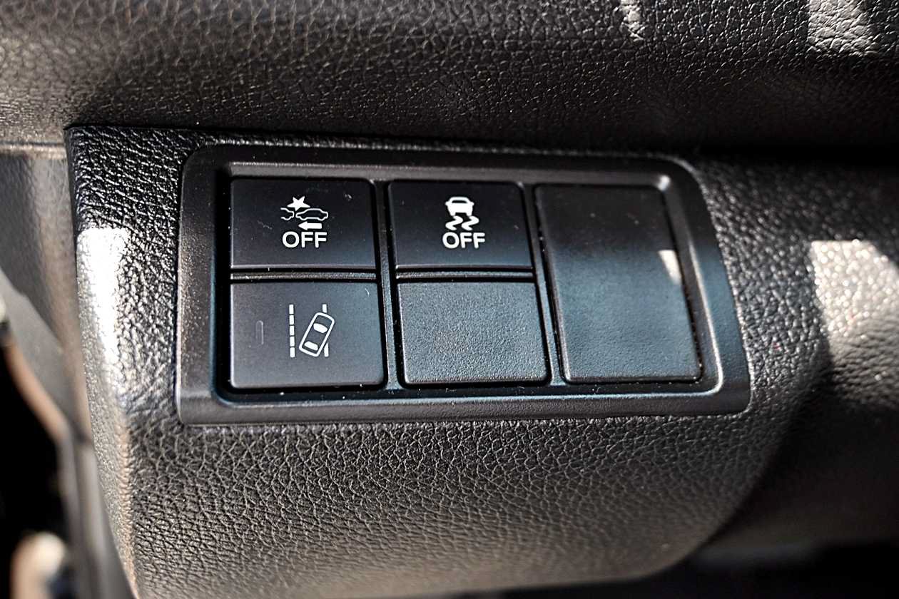 Used 2019 Honda Civic EX image 18