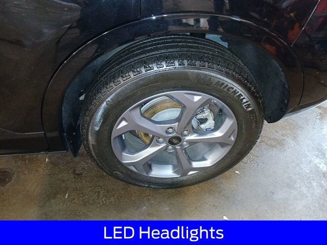 Certified 2023 Ford Escape ST-Line w/ Tech Pack #1 AWD/4WD image 5