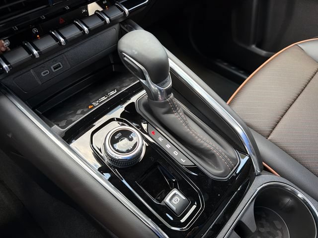New 2026 GMC Canyon AT4 w/ Technology Plus Package AWD/4WD image 15