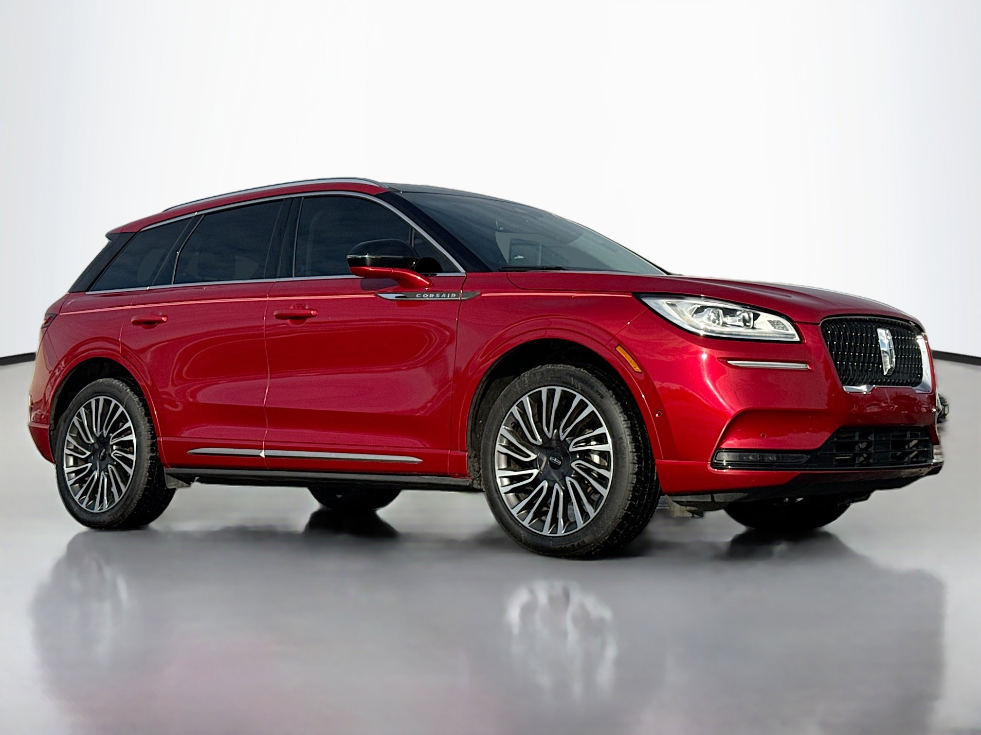 Used 2022 Lincoln Corsair Reserve w/ Equipment Group 201A image 1