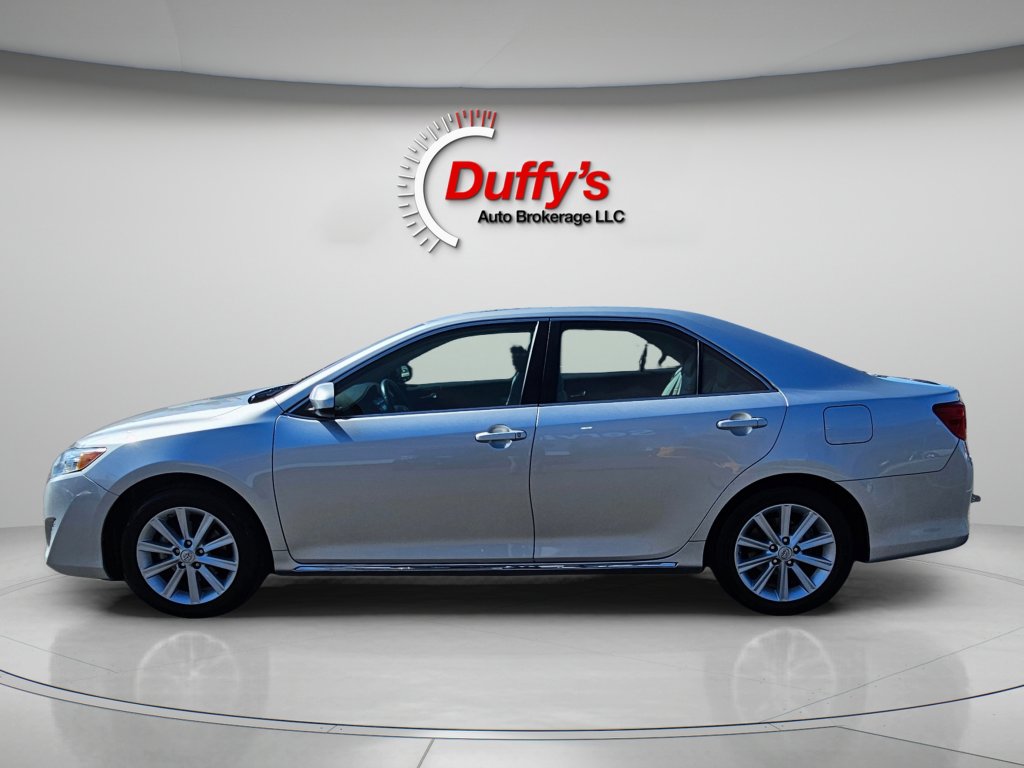 Used 2013 Toyota Camry XLE w/ Leather Pkg FWD image 14