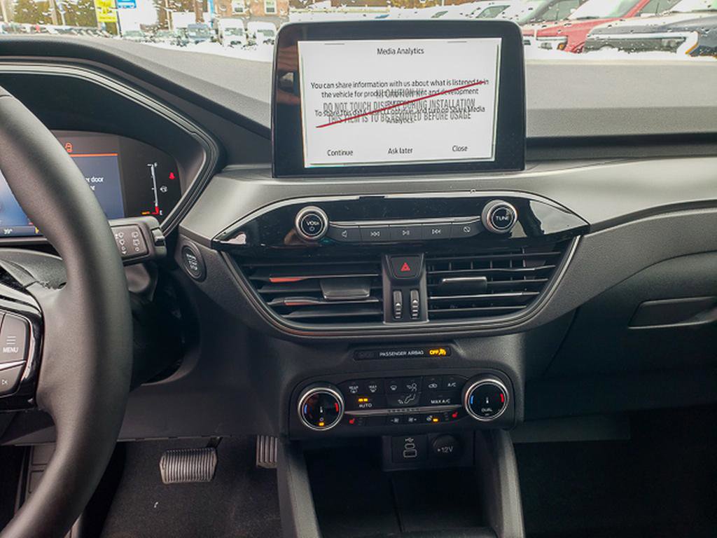 New 2026 Ford Escape Active w/ Cold Weather Package image 9