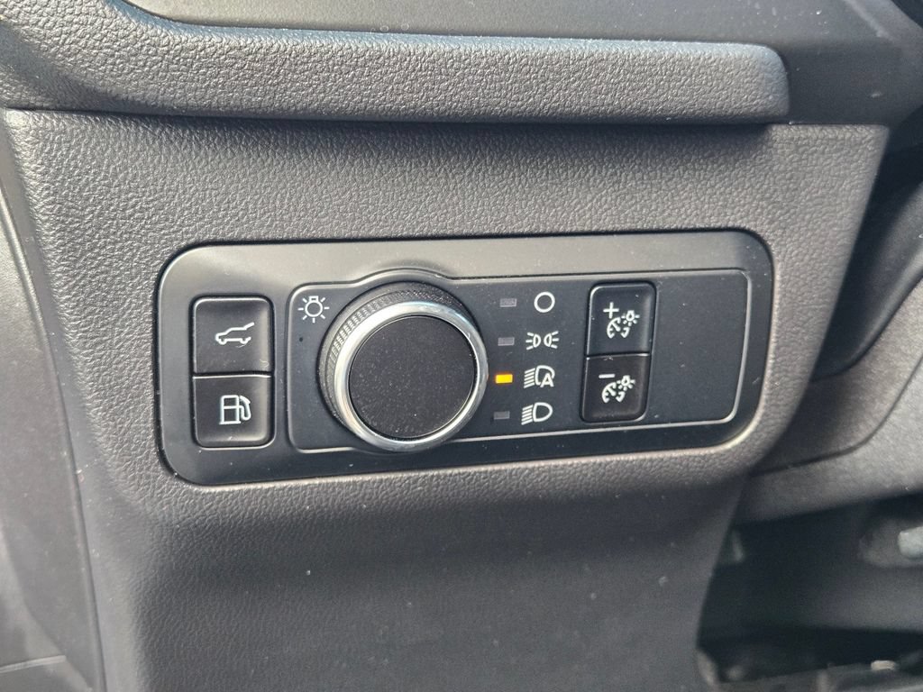 Used 2024 Ford Escape ST-Line w/ Equipment Group 301A FWD image 23