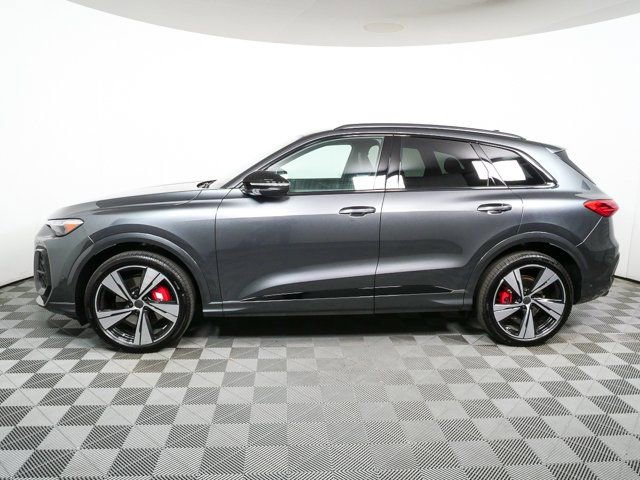 New 2026 Audi SQ5 Premium Plus image 31