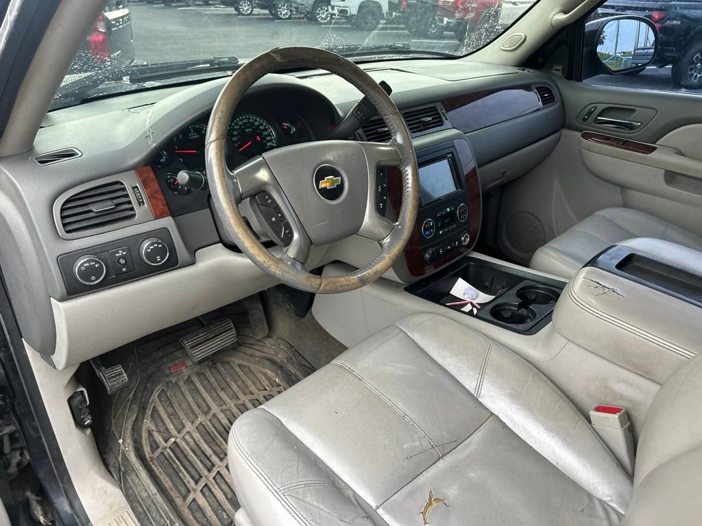 Used 2013 Chevrolet Silverado 1500 LTZ w/ LTZ Plus Package AWD/4WD image 16
