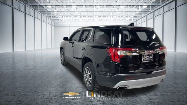 Used 2023 GMC Acadia SLE FWD image 8