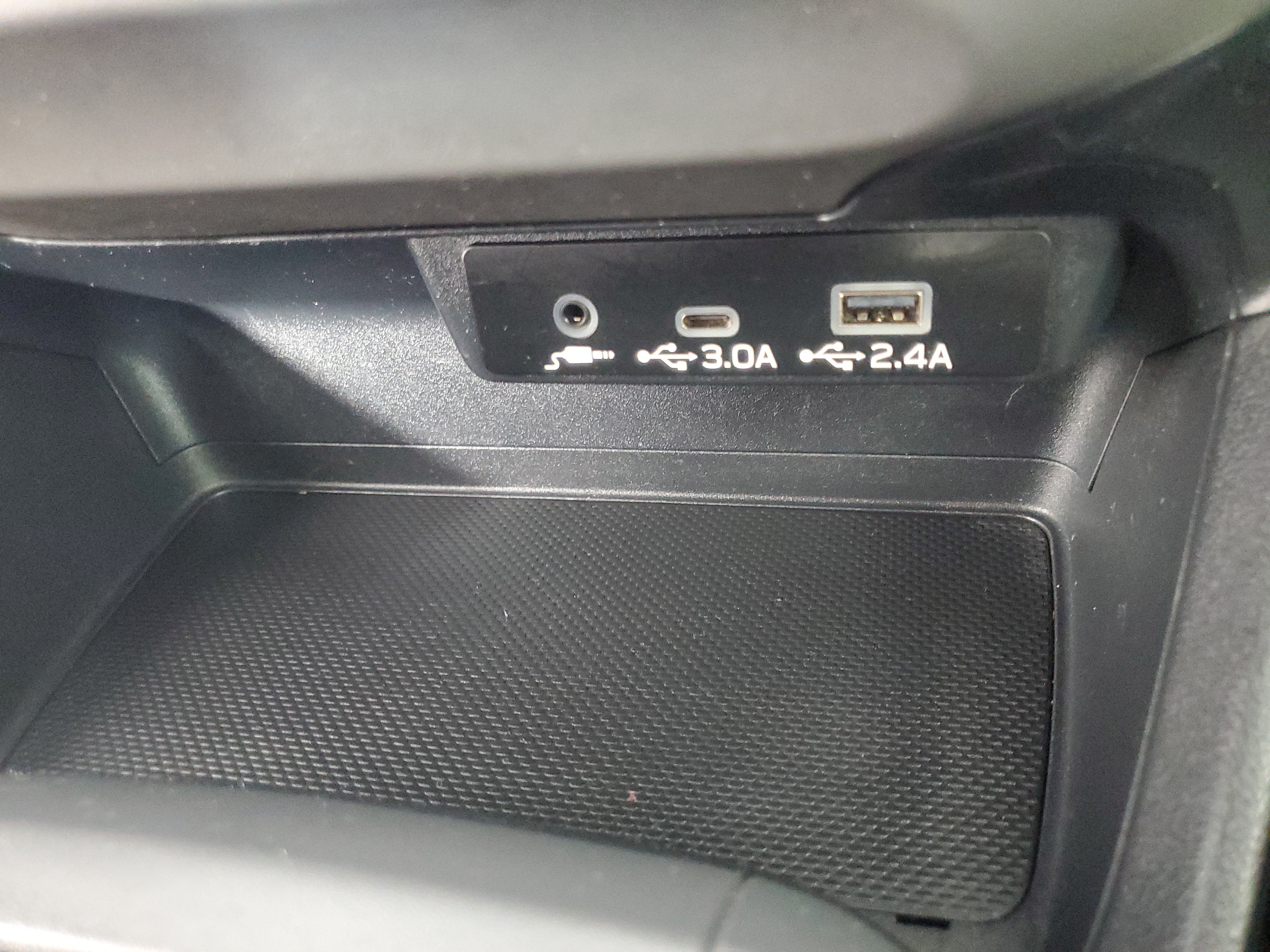 Used 2024 Subaru Crosstrek 2.0i Premium w/ Crosstrek Mirror Package AWD/4WD image 20