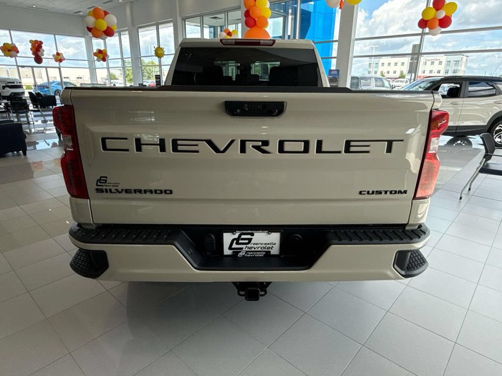 New 2026 Chevrolet Silverado 1500 Custom w/ LPO, Dark Essentials Package AWD/4WD image 13