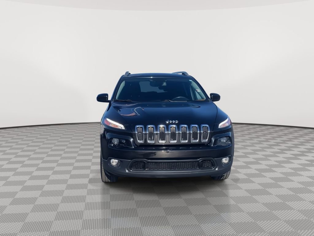 Used 2015 Jeep Cherokee Latitude w/ Cold Weather Group image 3
