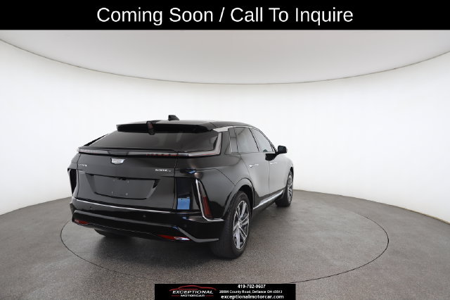 Used 2024 Cadillac Lyriq Luxury AWD/4WD image 23