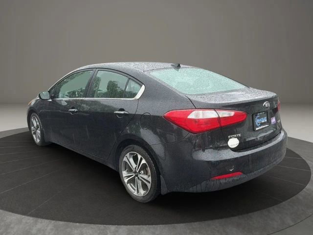 Used 2014 Kia Forte EX w/ Premium Package FWD image 3