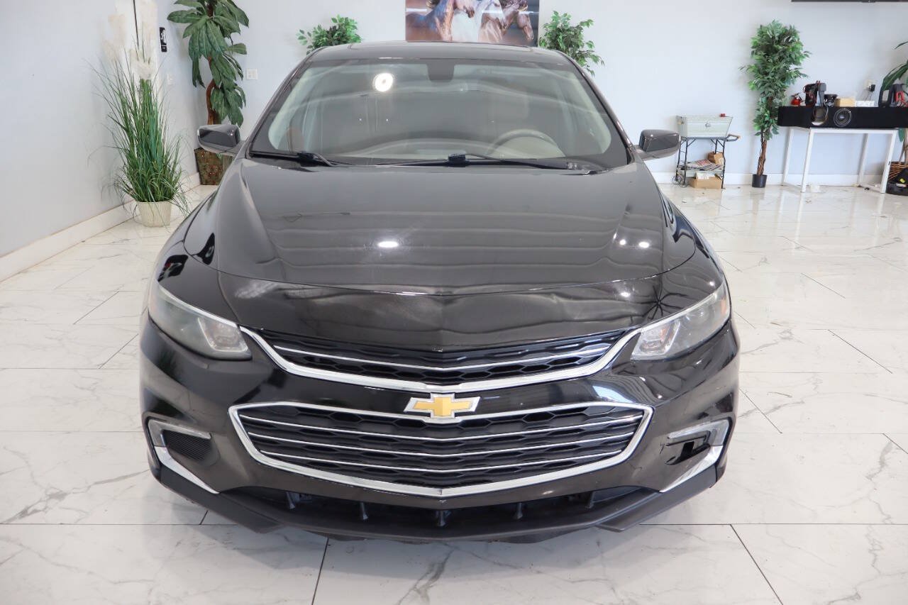 Used 2018 Chevrolet Malibu Premier w/ Premier Sun and Wheel Package FWD image 8