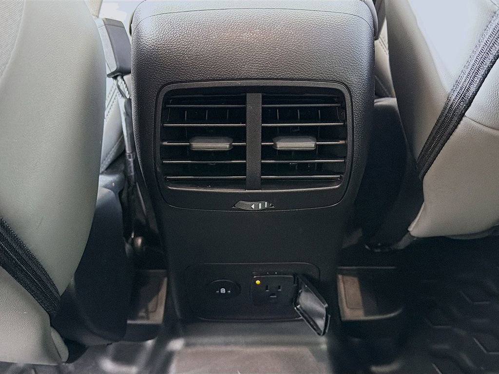 Used 2025 Ford Bronco Sport Badlands image 36