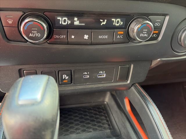 Used 2023 Nissan Frontier PRO-4X w/ Technology Package image 16