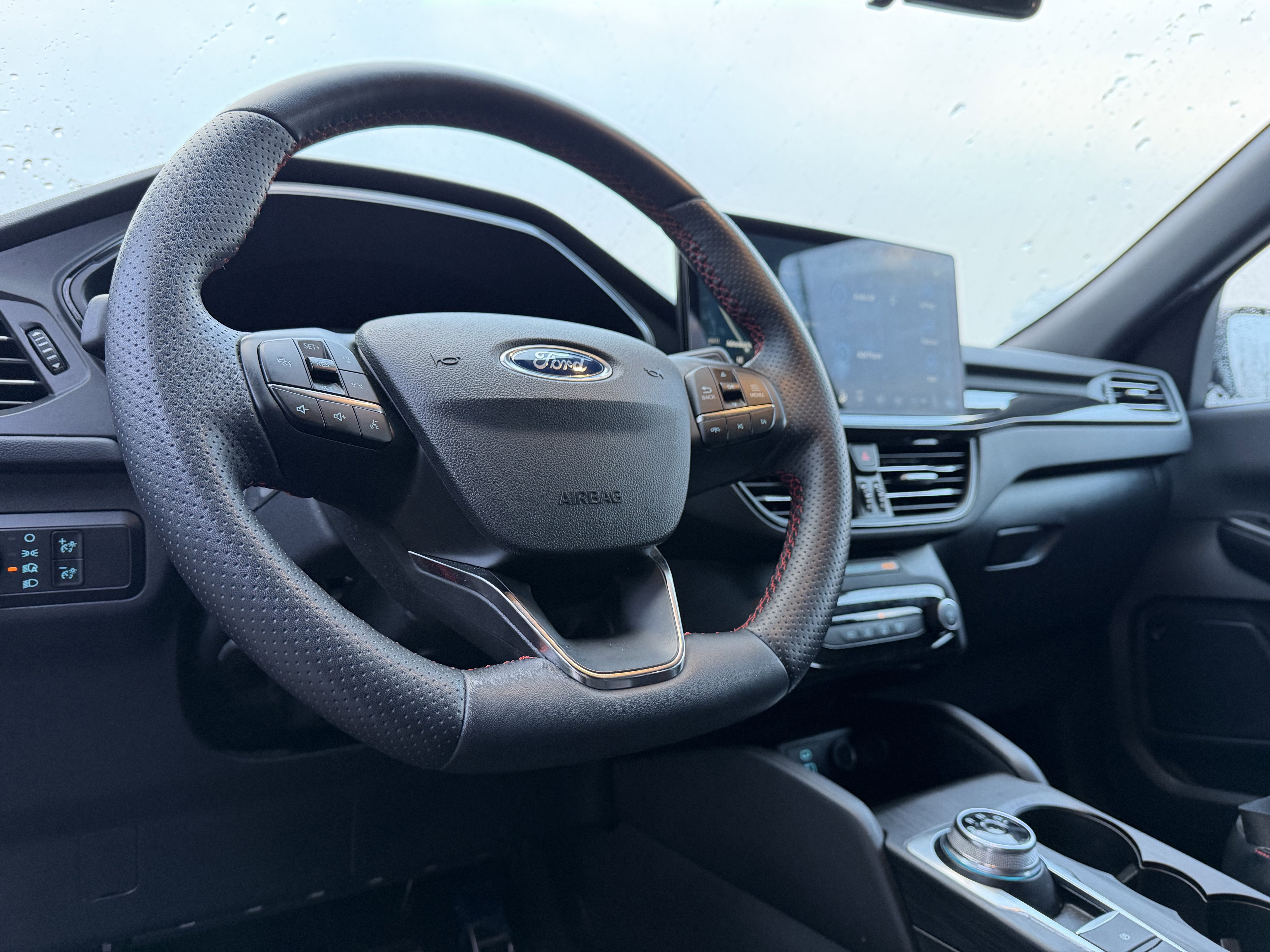 Used 2023 Ford Escape ST-Line Select w/ Tech Pack #2 image 15