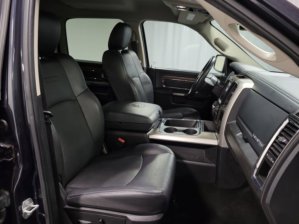 Used 2015 RAM 1500 Laramie w/ Convenience Group image 27