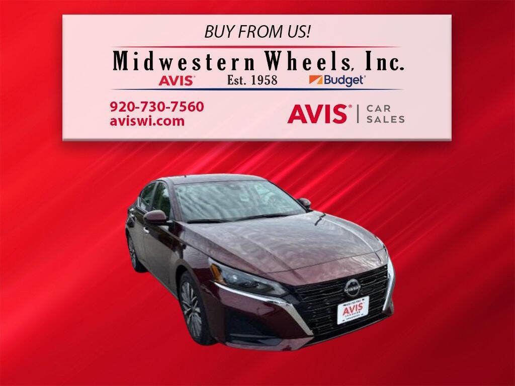 Used 2024 Nissan Altima 2.5 SV w/ SV Premium Package