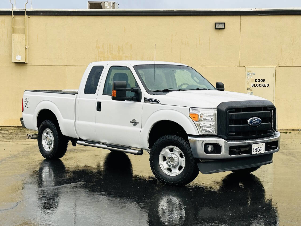 Used 2012 Ford F250 XLT w/ XLT Value Pkg image 2