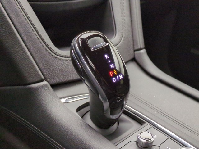 Used 2024 Cadillac XT5 Premium Luxury w/ LPO, Floor Liner Package AWD/4WD image 17