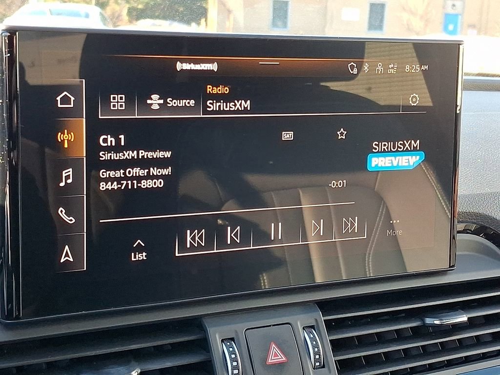 Used 2023 Audi Q5 2.0T Premium w/ Convenience Package image 17