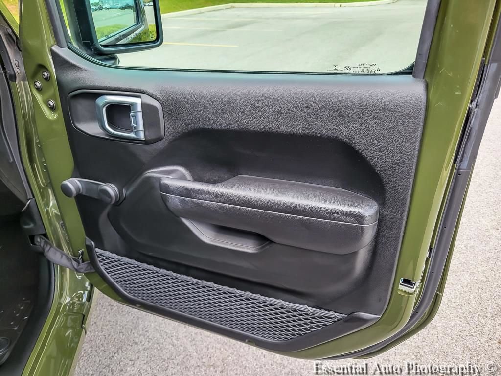 Used 2023 Jeep Wrangler Unlimited Sport AWD/4WD image 27
