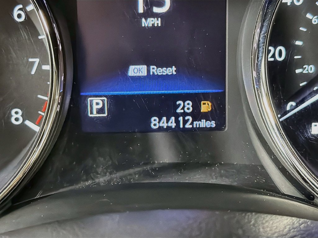 Used 2019 Nissan Rogue SV w/ Sun & Sound Touring Package AWD/4WD image 12