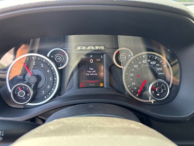 New 2026 RAM 1500 4x4 Crew Cab image 18