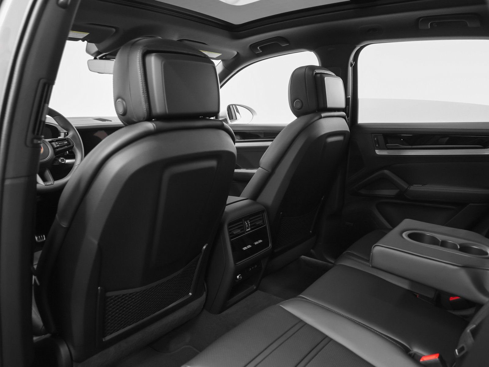 New 2026 Porsche Cayenne S image 44