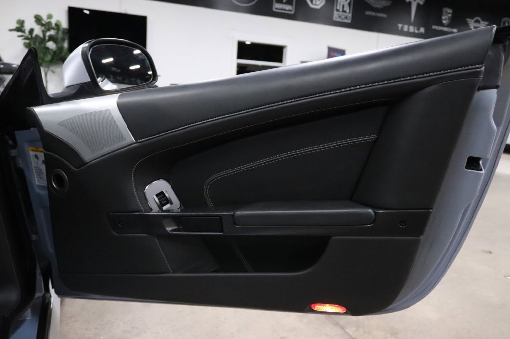 Used 2013 Aston Martin DB9 Volante image 22