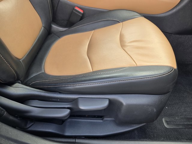 Used 2018 Chevrolet Volt Premier w/ Driver Confidence Package image 21