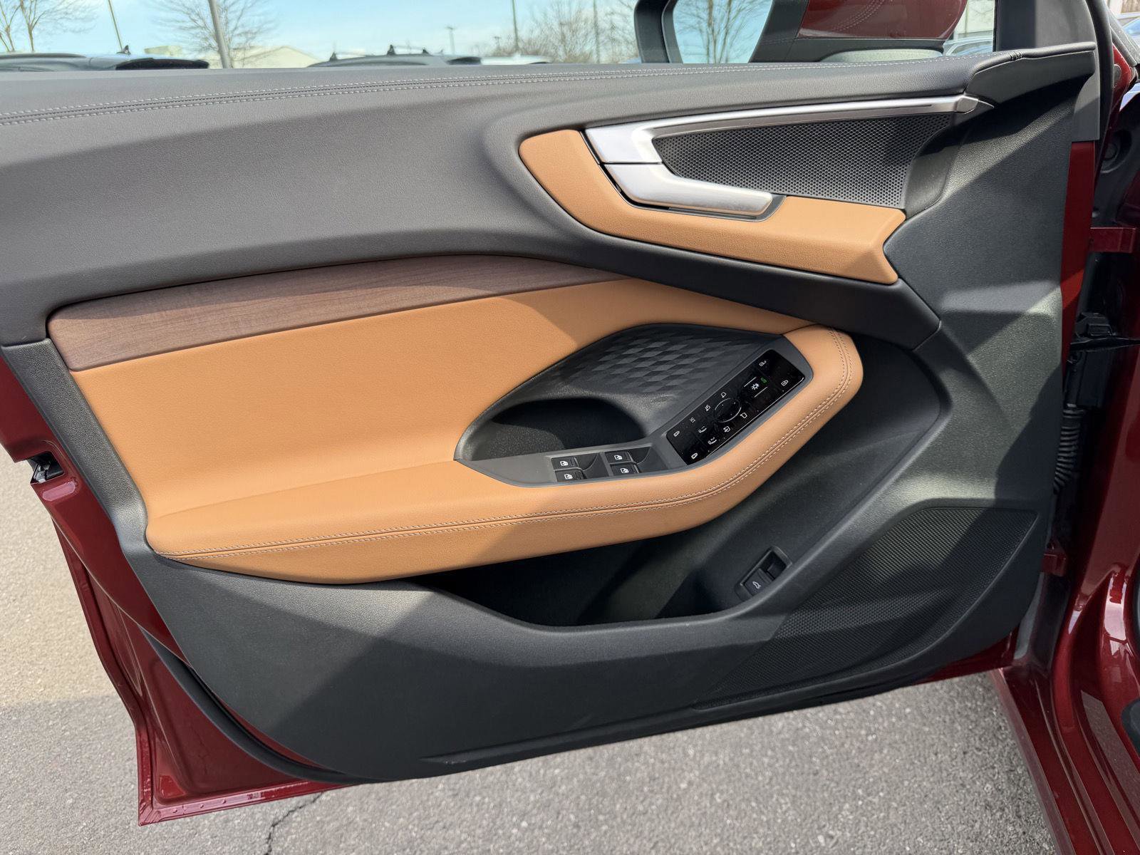 Used 2025 Audi A5 2.0T Premium w/ Convenience Package image 11