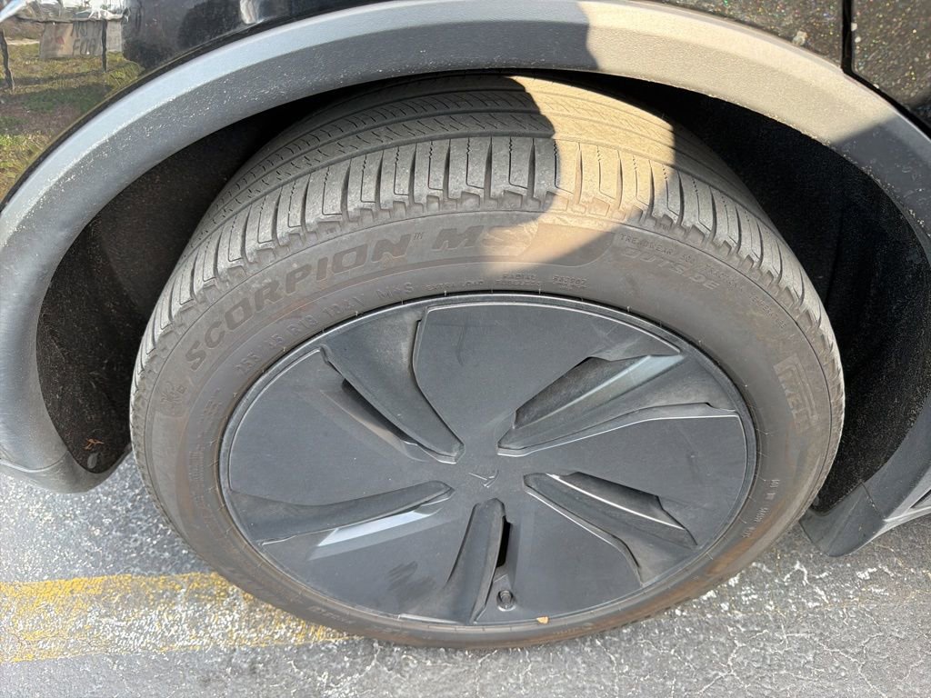 Used 2026 Tesla Model Y Long Range image 10