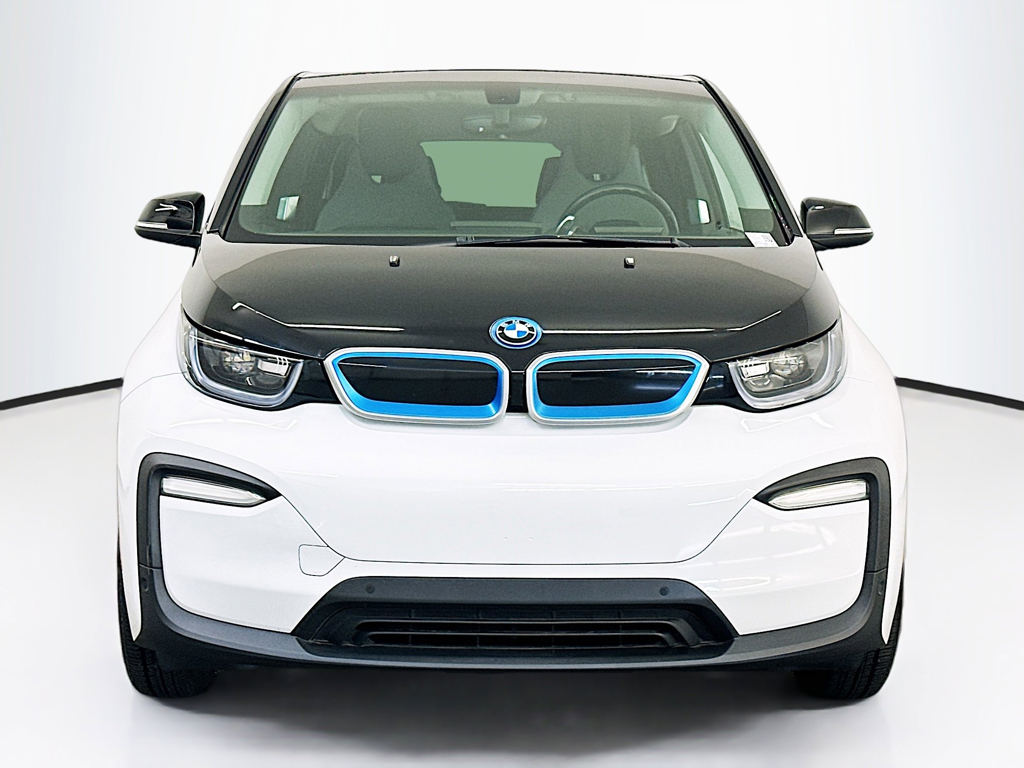 Used 2021 BMW i3 image 2