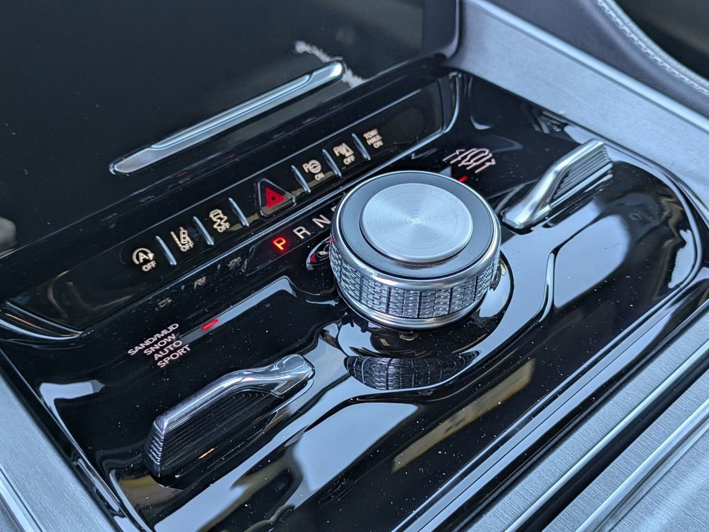 New 2025 Jeep Wagoneer Series II w/ Convenience Group I image 24