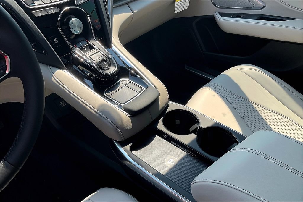 Used 2025 Acura RDX w/ Technology Package image 24