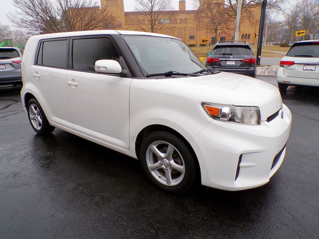 Used 2011 Scion xB image 5