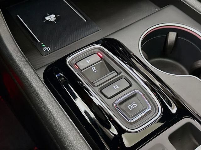 Used 2025 Honda Pilot Black Edition image 17