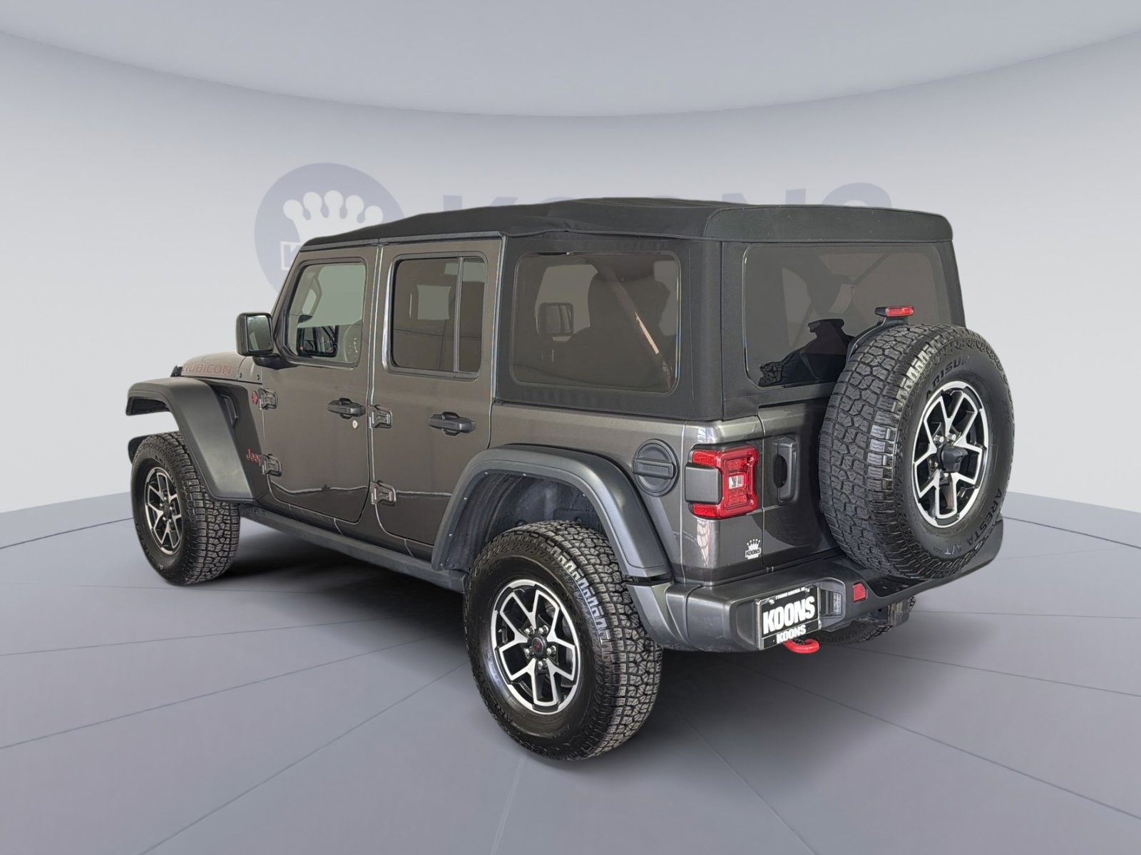 Used 2024 Jeep Wrangler Unlimited Rubicon w/ Convenience Group image 4